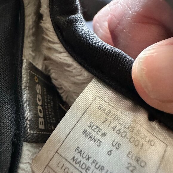 Bogs Baby Bogs II Solid Black Baby Boots Size 6 Waterproof Insulated Toddler - Picture 5 of 6